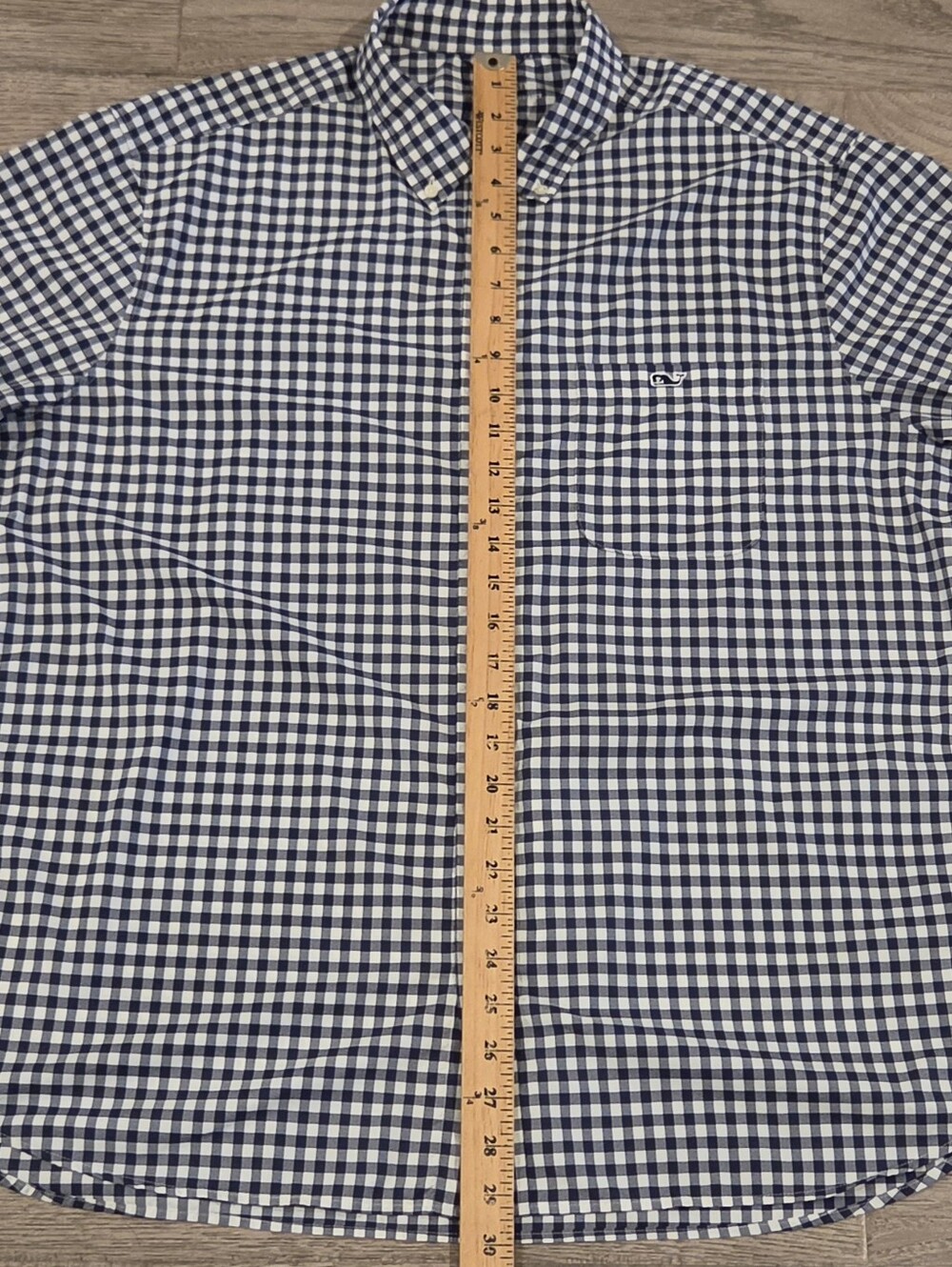 Vineyard Vines Featherweight Performance Button-Down Gingham Shirt - Size XL - Picture 9 of 9